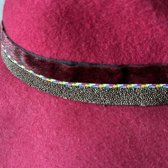 MUCHE ET MUCHETTE Burgundy Wool Hat - Picture 5 of 8